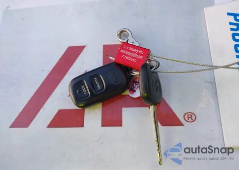 2006 Toyota Corolla S from USA, damaged, VIN 2T1BR32E56C711944